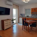 Gordana Apartment *